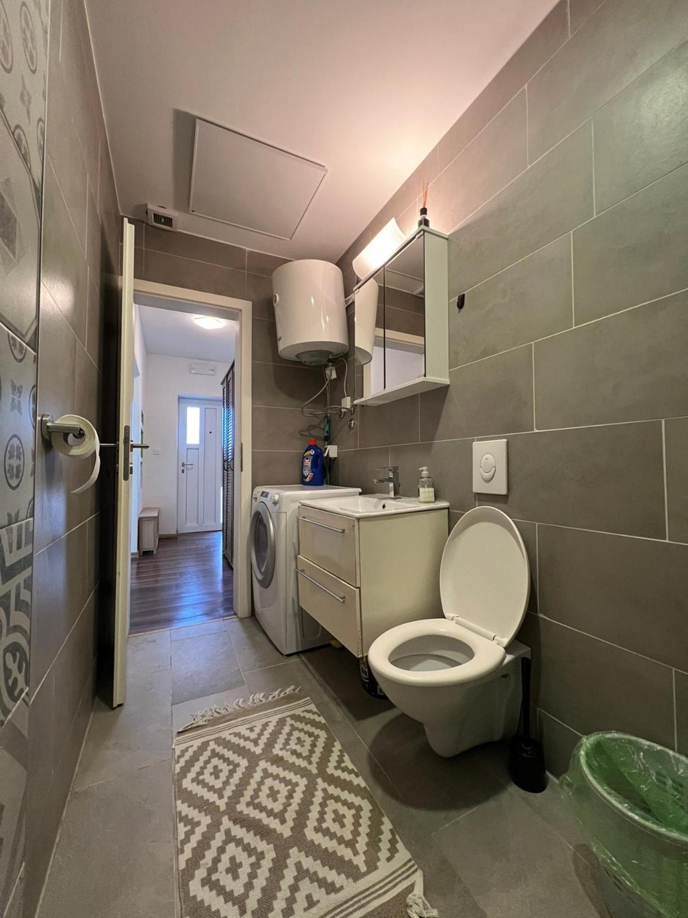 Apartma Lovely *